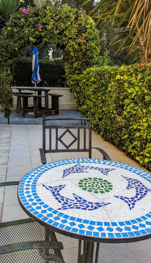 Stylish Garden Apartment At Paphos Harbour Εξωτερικό φωτογραφία